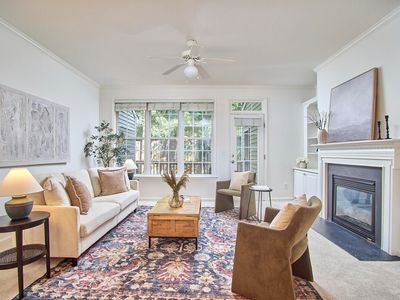 58 Scottish Ln