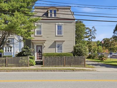 79 Central St APT 2