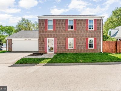 2460 Yarmouth Ln