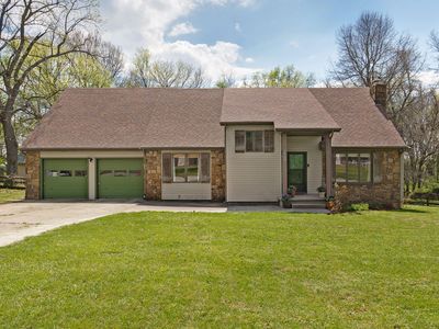 3968 W Farm Road 148