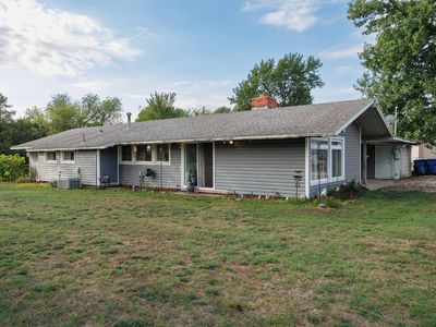 Property at 310 N Bradley St, Caney, KS