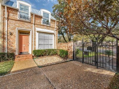 9843 Park Lane Ct