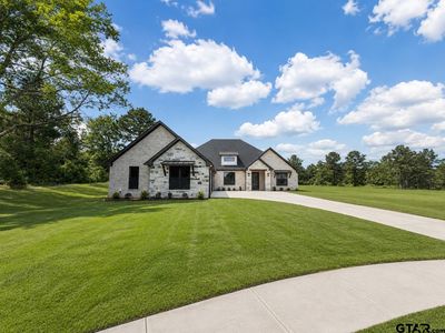 371 Heritage Way
