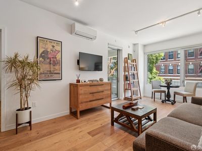 11 Franklin St #202