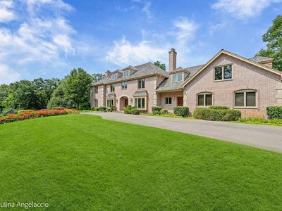 3 Far Hills Rd