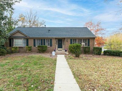 1300 Hempshire Ct