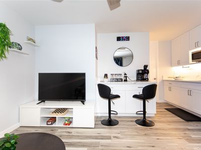 1911 Kalakaua Ave APT 209