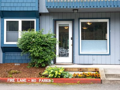 2573 David St #3