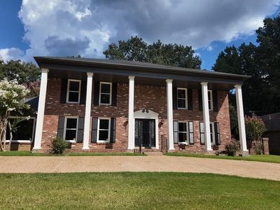 2336 Kirby Pkwy