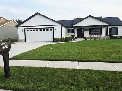 3705 Sky Hawk Dr