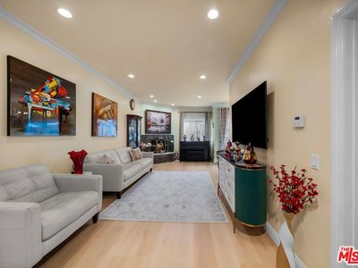 17914 Magnolia Blvd Unit 130