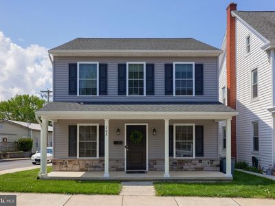 202 W Franklin St