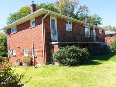 212 Sand Creek Road