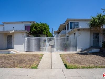 1412 Centinela Ave
