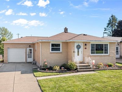 59 Davidson Dr