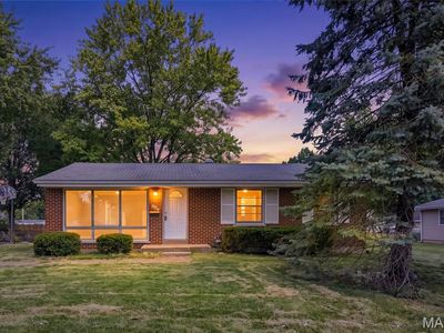 125 W Saint Anthony Ln