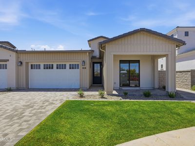 2733 E DERRINGER Court
