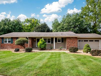 1808 Oakwood Dr