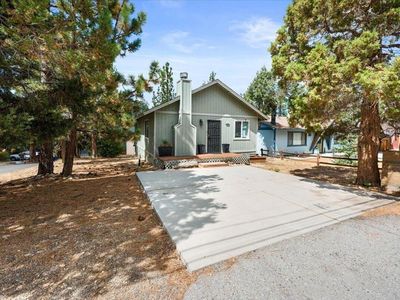 196 Sunset Ln