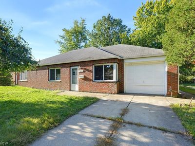 572 Hemlock Dr