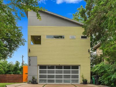 1310 Du Lock Ln