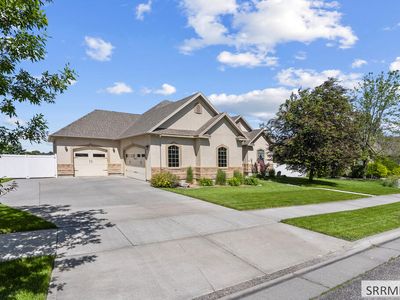 1854 Castelli Dr
