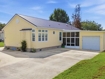 113 SHER LANE