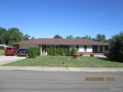 10095 Thorpe Ave
