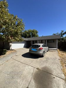 Property at 5620 Hemlock St, Sacramento, CA