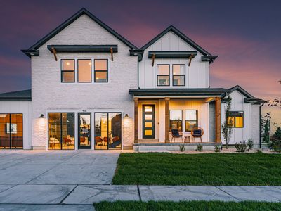1189 E Antelope Dr #621
