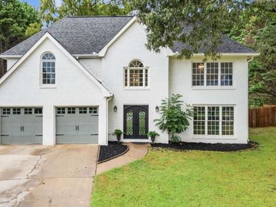 2030 Clayburn Dr
