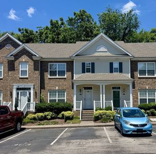 303 Newport Meadows Cir