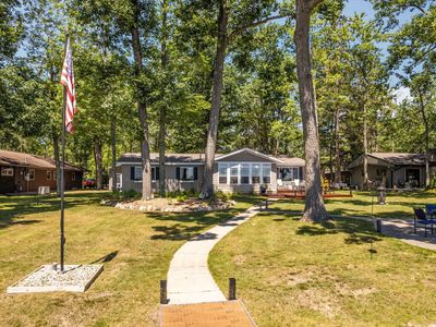 1131 Lagoon Ave