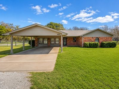 4011 Mountain Vista Dr