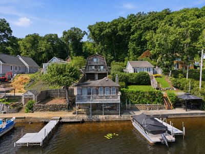 21-21 Beach Dr #22
