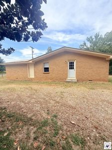 3811 Buchanan Loop Rd