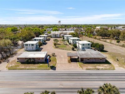 711 E Business Highway 83