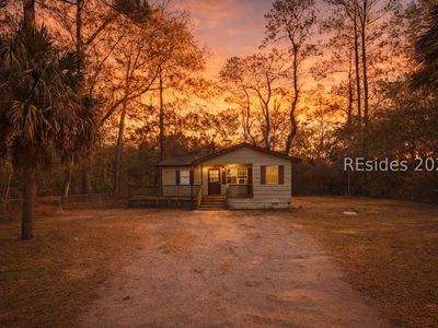 1332 Sea Island Pkwy