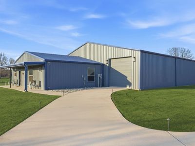 369 Air Park Dr