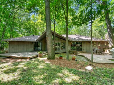 6575 Franklin Woods Dr