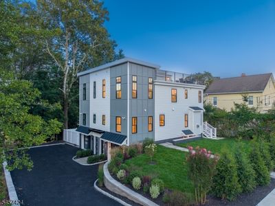 45 B Ocean St #B