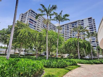 500 Three Islands Blvd APT 213