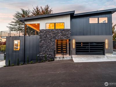 1116 N Jackson Avenue