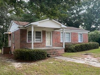 Property at 1521 1st Ave, Andalusia, AL
