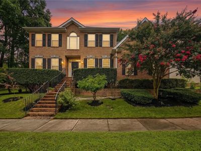 105 Meredith Way