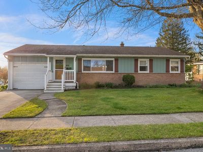 606 Fairview Ave