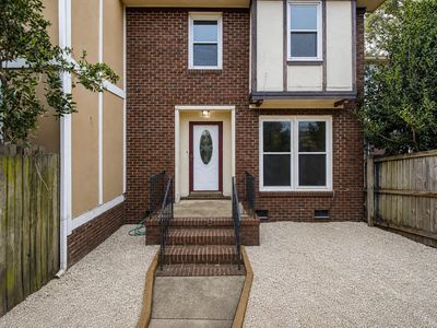 1320 Bowman Rd