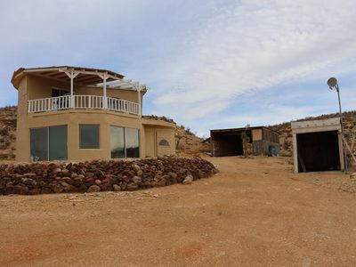 2201 Luna Rd