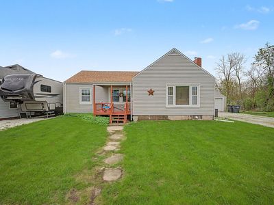 107 W Carroll St