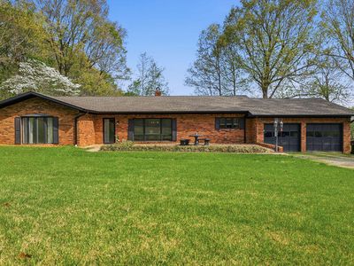 1601 Shallow Creek Cir